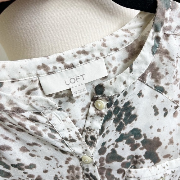Loft Blouse Top Off White Brown Splatter Chiffon Button Up Casual Size XS - Picture 6 of 6
